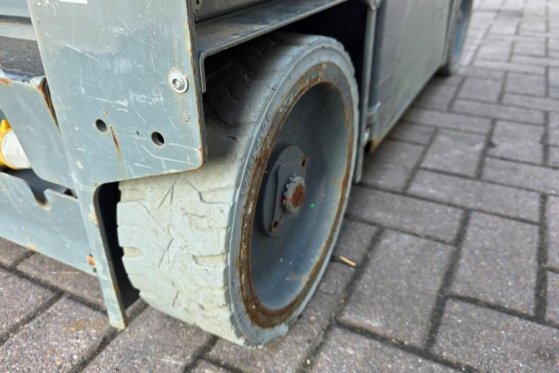 Haulotte Star 6 Electric, Non Marking Tyres, 5.8m Working H Haulotte Star 6 Electric, Non Marking Tyres, 5.8m Working H 20...