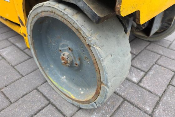 Haulotte Compact 10N Electric, 10m Working Height, 230kg Ca Haulotte Compact 10N Electric, 10m Working Height, 230kg Ca 20...