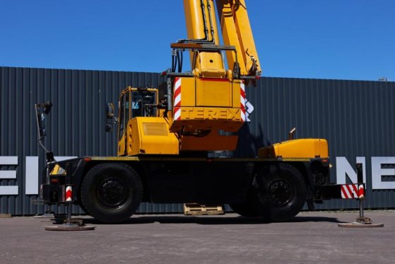 Demag AC30 City Diesel, 4x4x4 Drive, 30t Capacity, 25m M Demag AC30 City Diesel, 4x4x4 Drive, 30t Capacity, 25m M 2009 2 M...