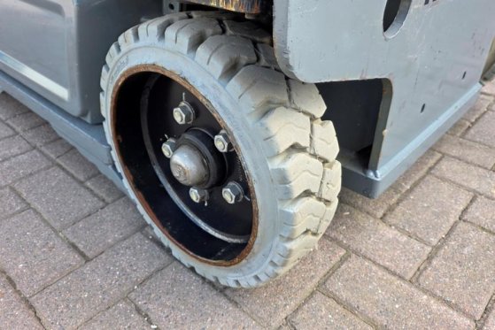 Haulotte STAR 10 Electric, 10m Working Height, 3m Reach, 20 Haulotte STAR 10 Electric, 10m Working Height, 3m Reach, 20 20...