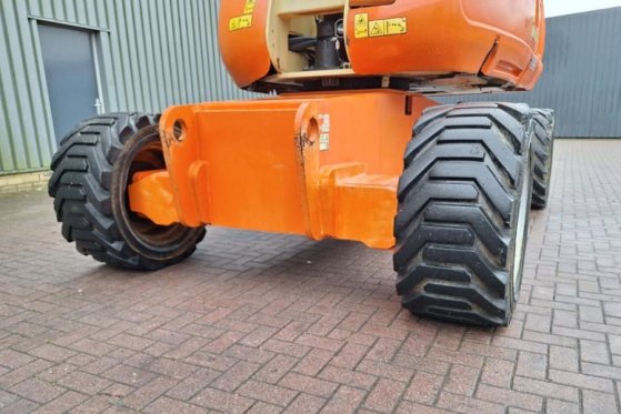 JLG 860SJ Diesel, 4x4 Drive, 28.2m Working Height, 22. 860SJ Diesel, 4x4 Drive, 28.2m Working Height, 22. 2007 2 image 28