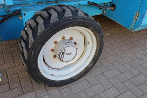 Genie GS4390 Diesel, 4x4 Drive, 15m Working Height, 680k GS4390 Diesel, 4x4 Drive, 15m Working Height, 680k 2012 2 Scissor...