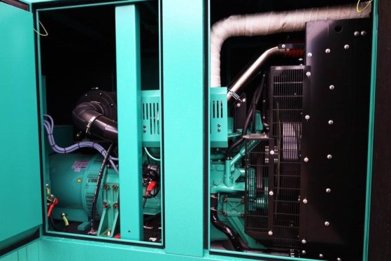 Cummins C450D5Q Declaration of Conformity, Diesel, 450kVA, C450D5Q Declaration of Conformity, Diesel, 450kVA, 2025 2 Gener...