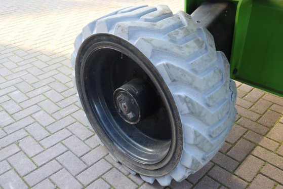 Niftylift HR28 HYBRIDE Hybrid, 4x4 Drive, 28m Working Height Niftylift HR28 HYBRIDE Hybrid, 4x4 Drive, 28m Working Height ...