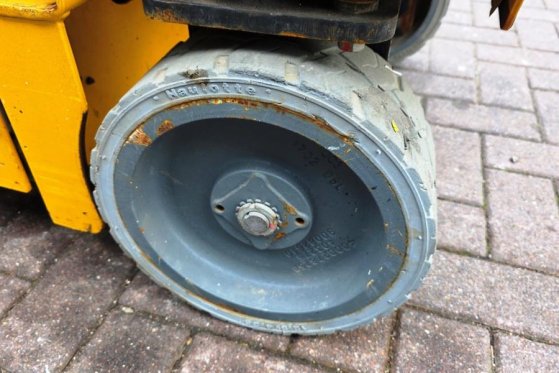 Haulotte Optimum 8 Electric, 7.77m Working Height, 230kg Ca Haulotte Optimum 8 Electric, 7.77m Working Height, 230kg Ca 20...