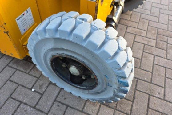Haulotte HA12IP As-Is, Electric, 12m Working Height, 6.7m R Haulotte HA12IP As-Is, Electric, 12m Working Height, 6.7m R 20...