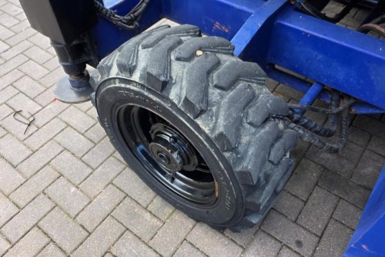 Haulotte H15SDX Diesel, 4x4 Drive, 15 Working Height, 700kg Haulotte H15SDX Diesel, 4x4 Drive, 15 Working Height, 700kg 20...