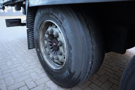 Krone SD Dutch Registration, 3-Axle, Lift Axle, Air Susp 9357 2015 2 image 13