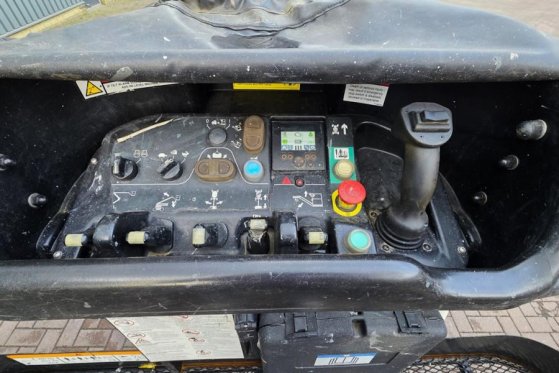 Niftylift HR28 HYBRID 4x4 MK2 Hybrid, 4x4 Drive, 28m Working Niftylift HR28 HYBRID 4x4 MK2 Hybrid, 4x4 Drive, 28m Working ...