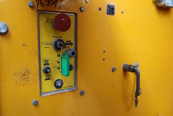 HAB S195-24 D4WDS Diesel, 4x4 Drive, 19.5m Working Hei HAB S195-24 D4WDS Diesel, 4x4 Drive, 19.5m Working Hei 2011 2 Sciss...