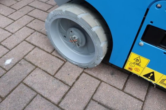 Genie GS1932 E-Drive E-drive, 8m Working Height, Non Mar 4842 2021 2 Scissor Lifts image 13