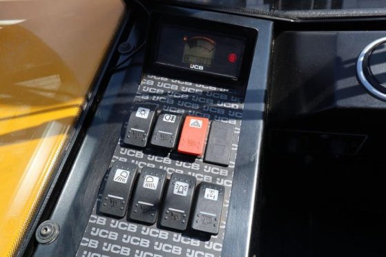 JCB 940-4 T4 Valid inspection, Diesel, 4x4 Drive, 3700 940-4 T4 Valid inspection, Diesel, 4x4 Drive, 3700 2020 2 Rough Ter...