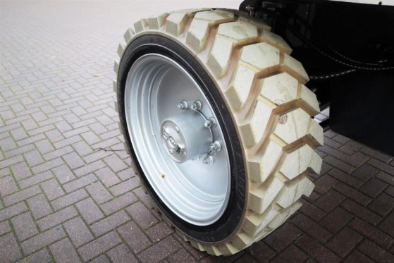 XCMG XGS28E Valid inspection, Diesel, 4x4 Drive, 28.2m XGS28E Valid inspection, Diesel, 4x4 Drive, 28.2m 2022 2 image 13
