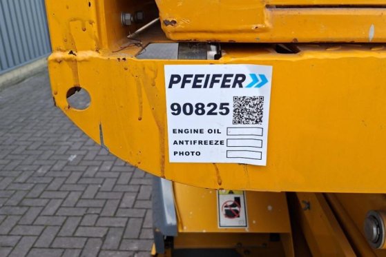 Haulotte Compact 12DX Diesel, 4x4 Drive, 12m Working Height Haulotte Compact 12DX Diesel, 4x4 Drive, 12m Working Height 20...
