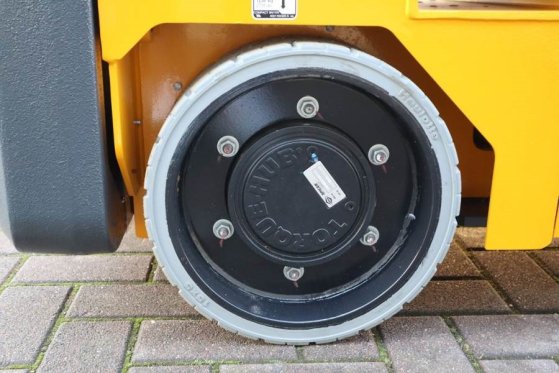 Haulotte Compact 8N Valid inspection, *Guarantee! 8m Workin Haulotte Compact 8N Valid inspection, *Guarantee! 8m Workin 20...