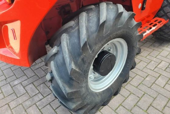 Manitou M30-4 Valid Inspection, *Guarantee, Diesel, 4x4 Dr M30-4 Valid Inspection, *Guarantee, Diesel, 4x4 Dr 2015 2 Rough...
