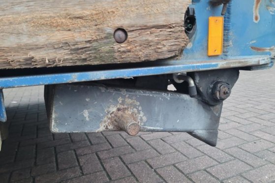 Lako SDA-434 Dutch Registration, 4 Axles, 25.5t Loading lako SDA-434 Dutch Registration, 4 Axles, 25.5t Loading 1997 2 ima...