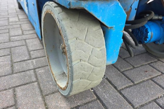 Genie GS2632 Electric, Batteries 2025, 10m Working Heigh GS2632 Electric, Batteries 2025, 10m Working Heigh 2011 2 image 14