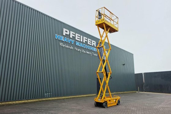Haulotte Compact 8 Electric, 8.2m Working Height, 350kg Cap Haulotte Compact 8 Electric, 8.2m Working Height, 350kg Cap 20...