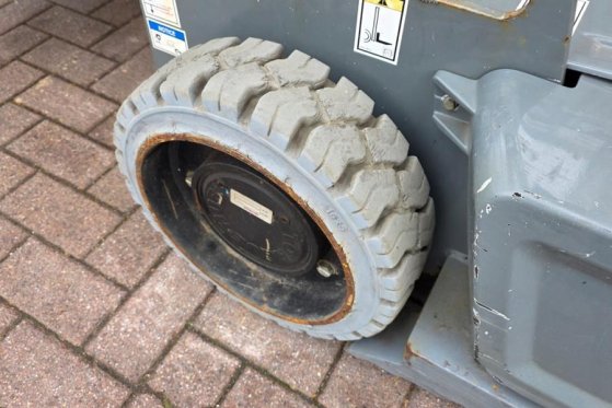 Haulotte STAR 10 Electric, 10m Working Height, 3m Reach, 20 Haulotte STAR 10 Electric, 10m Working Height, 3m Reach, 20 20...