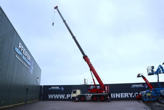 Grove GMK3060 Diesel, 6x6x6 Drive, 60t Capacity, 43m Mai GMK3060 Diesel, 6x6x6 Drive, 60t Capacity, 43m Mai 2015 2 Mobile ...