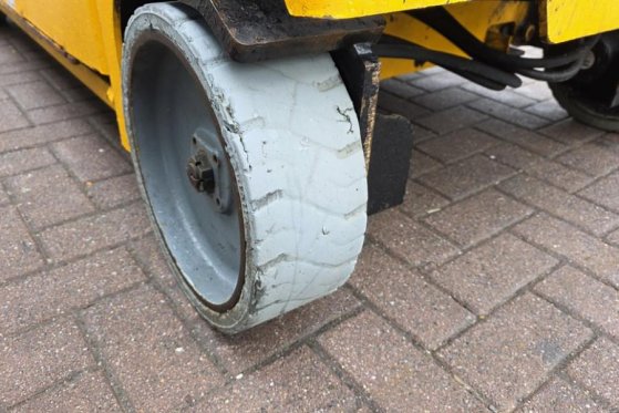 Haulotte Compact 10 Electric, 10m Working Height, 450kg Cap Haulotte Compact 10 Electric, 10m Working Height, 450kg Cap 20...