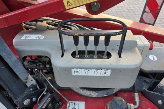 Hinowa Goldlift 14.70IIIS As-Is, Hybrid Diesel-230V, 14m Hinowa Goldlift 14.70IIIS As-Is, Hybrid Diesel-230V, 14m 2012 2 i...
