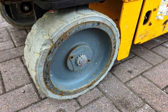 Haulotte Optimum 8 Electric, 7.77m Working Height, 230kg Ca Haulotte Optimum 8 Electric, 7.77m Working Height, 230kg Ca 20...