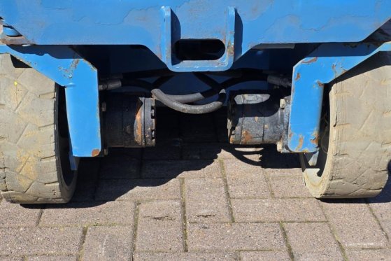 Genie GS2632 Electric, 10m Working Height, 227kg Capacit GS2632 Electric, 10m Working Height, 227kg Capacit 2015 2 Scissor...
