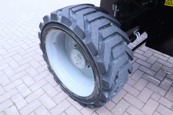 Genie S65XC Diesel, 4x4 Drive, 21.8m Working Height, 16. S65XC Diesel, 4x4 Drive, 21.8m Working Height, 16. 2021 2 image 14
