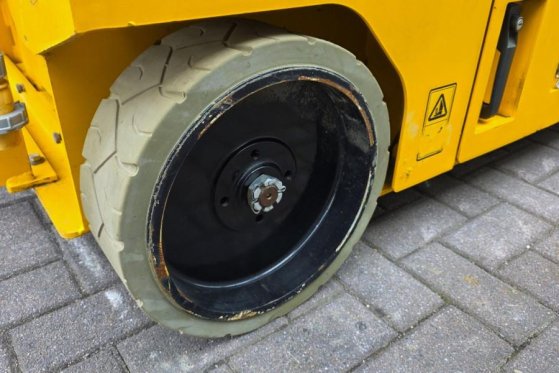 JCB S4046E Valid inspection, 14m Working Height, 320kg S4046E Valid inspection, 14m Working Height, 320kg 2021 2 Scissor L...