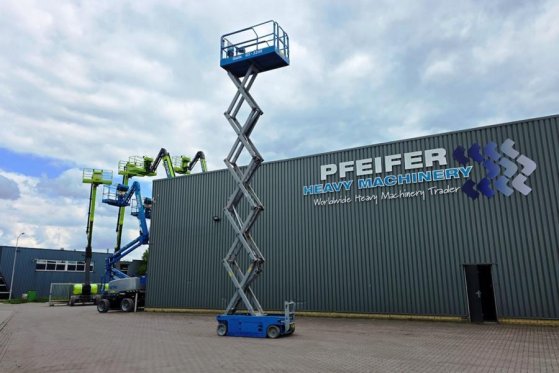 Genie GS3246 Electric, Working Height 11.75 m, 318kg Cap GS3246 Electric, Working Height 11.75 m, 318kg Cap 2015 2 image 14