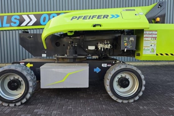 Zoomlion ZT26JE Fully Electric Lithium-Powered, 4x4 Rough T Zoomlion ZT26JE Fully Electric Lithium-Powered, 4x4 Rough T 20...