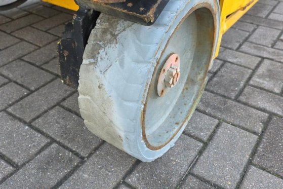 Haulotte Compact 10 Electric, 10m Working Height, 450kg Cap Haulotte Compact 10 Electric, 10m Working Height, 450kg Cap 20...