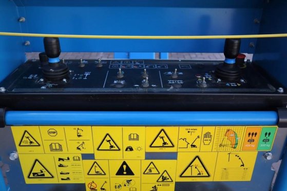 Genie S45XC Trax Valid inspection, *Guarantee! Diesel, 4 S45XC Trax Valid inspection, *Guarantee! Diesel, 4 2022 2 image 15