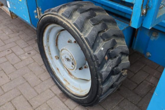 Genie GS5390 Diesel, 4x4 Drive, 18.15m Working Height, 6 GS5390 Diesel, 4x4 Drive, 18.15m Working Height, 6 2012 2 Scissor...