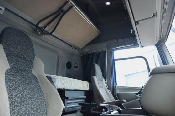 DAF CF85 With HMF 85t/m Crane Dutch Registration, HMF CF85 With HMF 85t/m Crane Dutch Registration, HMF 2007 2 Mobile Cran...