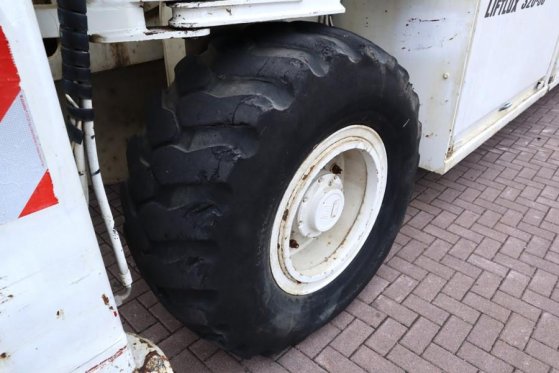 Liftlux SL320-30DS Diesel, 4x4 Drive, 34m Working Height, Liftlux SL320-30DS Diesel, 4x4 Drive, 34m Working Height, 1999 2...