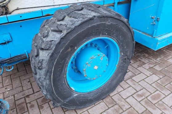 Holland Lift Megastar G-300DL30/S Diesel, 4x4x4 Drive, 33.5m Wo Holland lift Megastar G-300DL30/S Diesel, 4x4x4 Drive, 33....