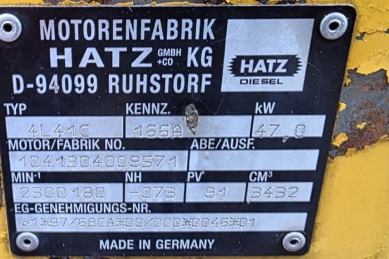 Holland Lift G-300DL30/S Diesel, 4x4x4 Drive, 33.5m Working Hei Holland lift G-300DL30/S Diesel, 4x4x4 Drive, 33.5m Workin...