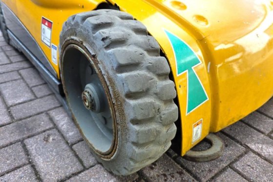 Haulotte STAR 10 Electric, 10m Working Height, 3m Reach, 20 Haulotte STAR 10 Electric, 10m Working Height, 3m Reach, 20 20...