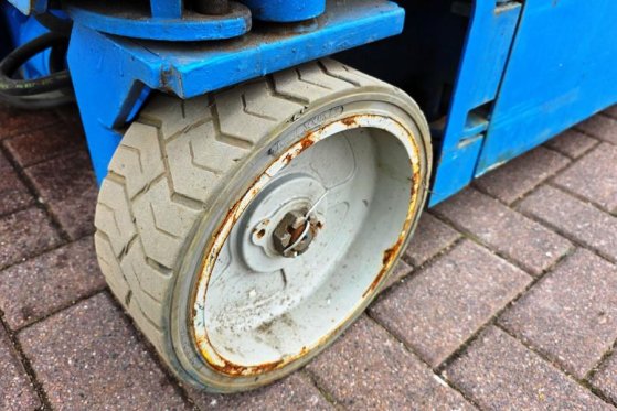 Genie GS1932 Electric, Working Height 7.8 m, 227kg Capac 4842 2010 2 image 15