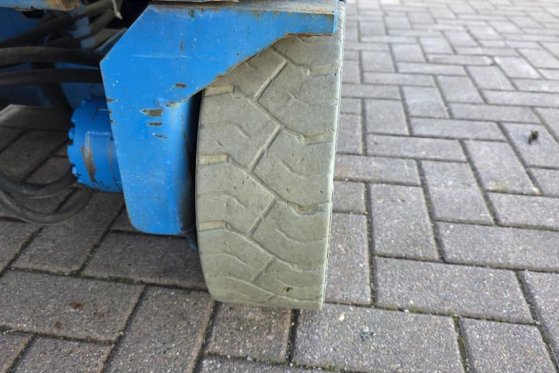 Genie GS2632 Electric, Batteries 2025, 10m Working Heigh GS2632 Electric, Batteries 2025, 10m Working Heigh 2011 2 image 30