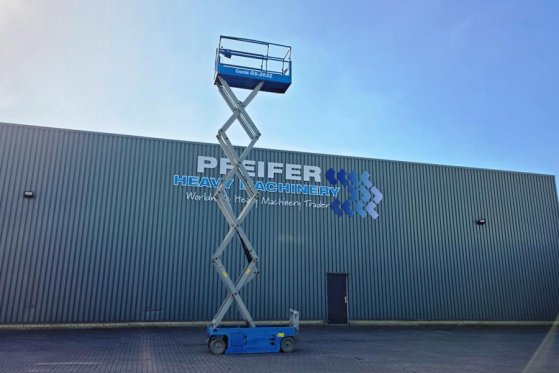 Genie GS2632 Electric, 10m Working Height, Non Marking T GS2632 Electric, 10m Working Height, Non Marking T 2015 2 Scissor...