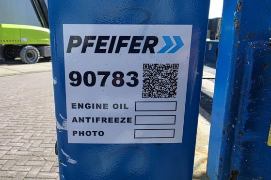 Genie GS2632 Electric, 10m Working Height, 227kg Capacit GS2632 Electric, 10m Working Height, 227kg Capacit 2015 2 Scissor...