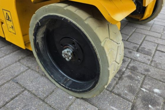 JCB S4046E Valid inspection, 14m Working Height, 320kg S4046E Valid inspection, 14m Working Height, 320kg 2021 2 Scissor L...
