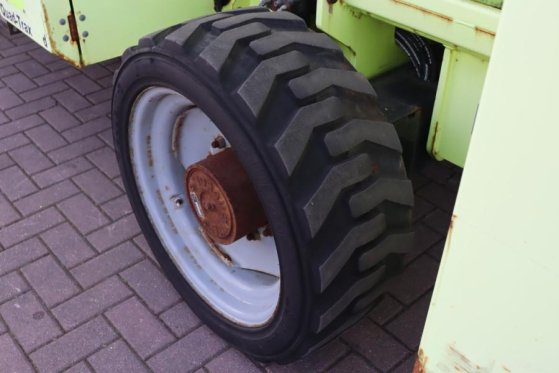 MEC 3392RT-T Diesel, 4x4 Drive, 12m Working Height, 12 MEC 3392RT-T Diesel, 4x4 Drive, 12m Working Height, 12 2015 2 Sciss...