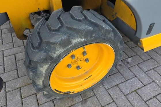 Haulotte COMPACT 10DX Diesel, 4x4 Drive, 10.2m Working Heig Haulotte COMPACT 10DX Diesel, 4x4 Drive, 10.2m Working Heig 20...