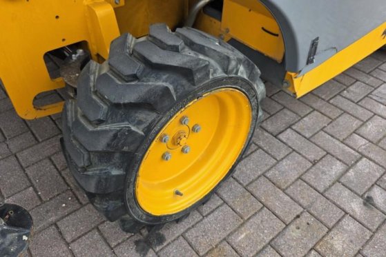 Haulotte Compact 12DX Diesel, 4x4 Drive, 12m Working Height Haulotte Compact 12DX Diesel, 4x4 Drive, 12m Working Height 20...