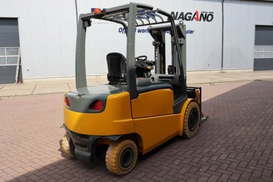 Jungheinrich EFG535 Electric, Lifting Height 4700mm, Freelift 1 EFG535 Electric, Lifting Height 4700mm, Freelift 1 2011 2 ...